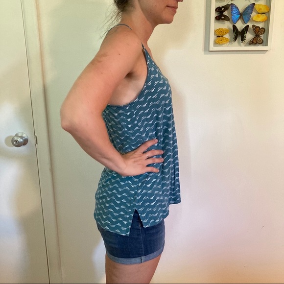 Patterned Summer Tank - Picture 4 of 4